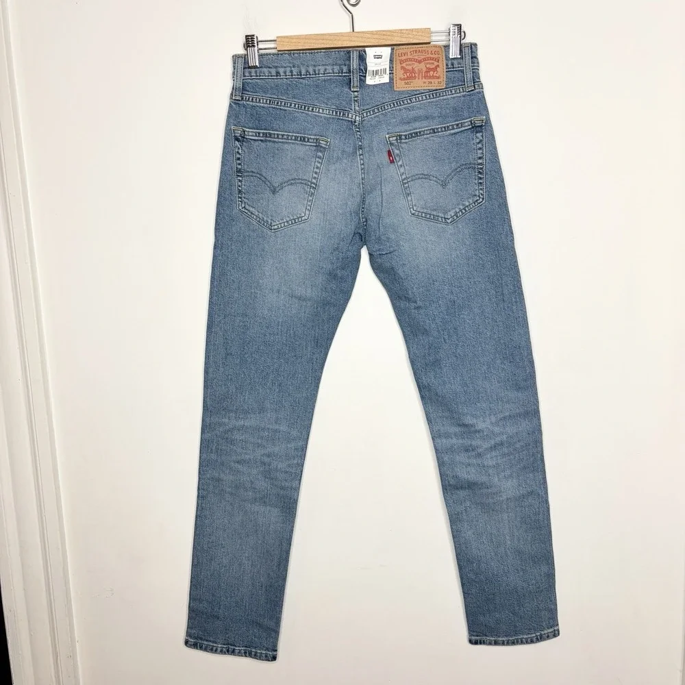 Levis levis 502